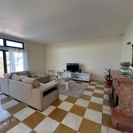 Casa 2 Apartment *